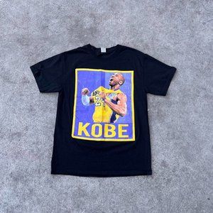 Black Momba Number 24 Kobe Bryant Graphic Tee (M)